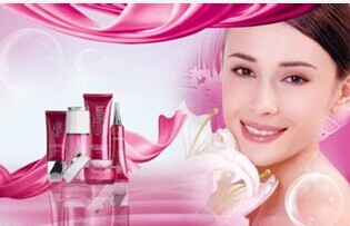 美容防曬護膚蝶戀花化妝品市場_美容防曬護膚蝶戀花化妝品市場價格_美容防曬護膚蝶戀花化妝品市場廠家-勤加緣網【上?；瘖y品批發商】